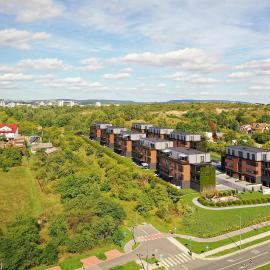 Apartament Wietrznia z tarasem, ogródkiem, parkingiem, na prestiżowym osiedlu obok rezerwatu przyrody NEW!!!