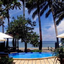 Bali Bhuana Beach Cottages – hotel w mieście Amed