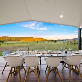 The House - The Charles at Broke Hunter Valley Luxury, hotel u gradu 'Broke'