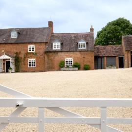 Beecham Farmhouse, hotel in Stratford-upon-Avon