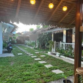 LALUNA COTTAGES, hotell i El Nido