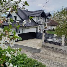 Studio Biki, hotel in Banja Koviljača