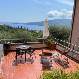 MONOLOCALE, tranquillità e panorama esclusivo, Hotel in Zoagli