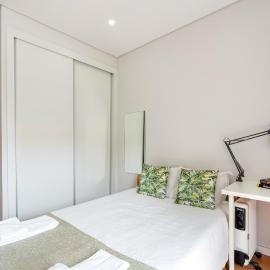 Beautiful House in Matosinhos Beach - by Guest SPA, hotel in Matosinhos