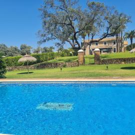Alojamiento Rural Finca Barral, hotel u Sevilji