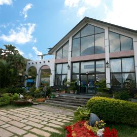 Fennel Resort، فندق في تشيتشينج