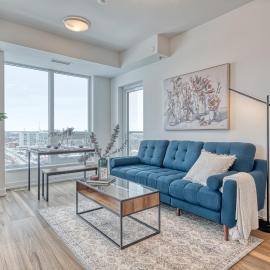 2 Bedroom, 2 Bath Stunning Condo - heart of Kitchener Downtown, hotel Kitchenerben