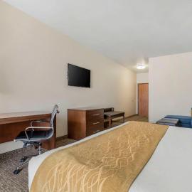 Comfort Inn & Suites Mitchell I-90, khách sạn ở Mitchell
