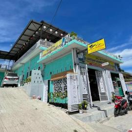 Antony Homestay near Pantai Pasir Putih Parbaba Mitra RedDoorz, hótel í Pangururan