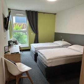 Office Base Bad Vöslau MOTEL, Hotel in Bad Vöslau