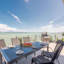 LelleMarine by BLTN Apartmanok Balatonlelle, hotel in Balatonlelle