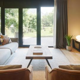 Nheu d'Arties by FeelFree Rentals, hotel din Arties