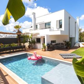 Paço de Arcos Villa