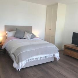 New studio near Lahinch, Doolin & Cliffs of Moher, hotel i Lahinch