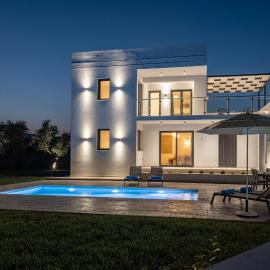 Zenith White Elegant Villa 1, hotel di Kalpaki