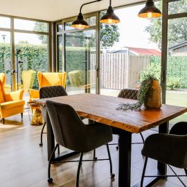 Vakantiewoning op steenworp afstand van strand en havens