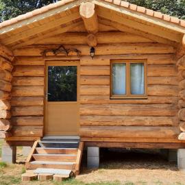 Chalet du trappeur, hotel in Grosbreuil