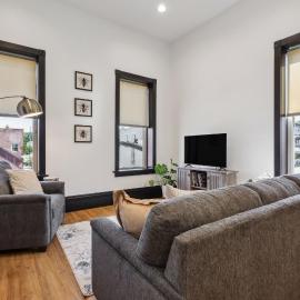Sleek Millersburg Apartment in Downtown!, hotel v destinácii Millersburg