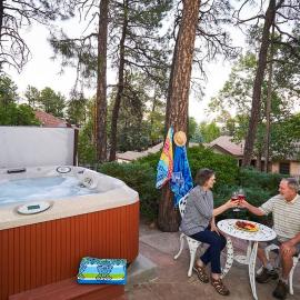 Romantic Escape+Close Walk To Town+Hot Tub+Pets OK