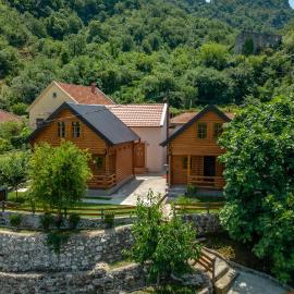 Green Hill, Hotel in Virpazar