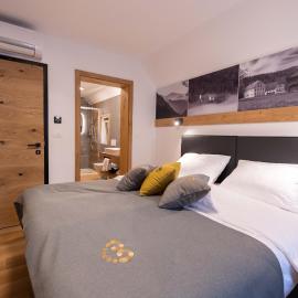 Boutique Hotel Vila Loka, hotel in Škofja Loka