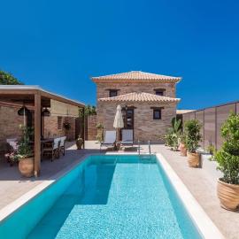 Villa Frontale - Restored Villa with Pool Perfect for 6 Nestled Next to a Traditional Olive Mill and Local Farms Offering Authentic Hospitality and Organic Delights By Villa Mana Gers