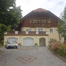 Ferienwohnung Gütl am Weg, מלון בEbenzweier