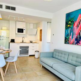 Lancón Boutique- Precioso apartamento a 150 m a pie de playa Lancón- Carboneras, Hotel in Carboneras