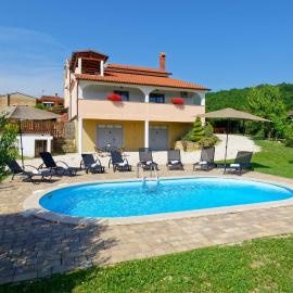 Holiday Home Brajdice by Rent Istria