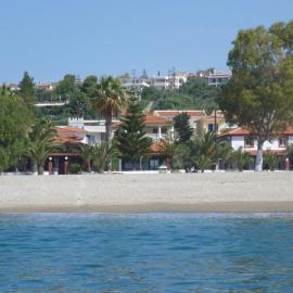 Studios Resbithas, hotel a Gythio