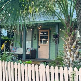 3BR/3BA Charming Key West Style Home in Downtown Saint Augustine, hotel en St. Augustine