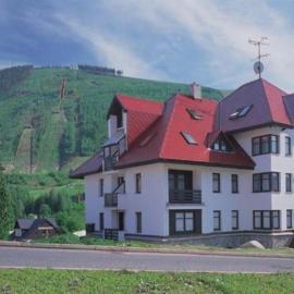Apartmán SKOK, hotel in Harrachov