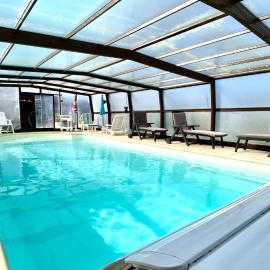 Gite piscine couverte chauffée Rocamadour