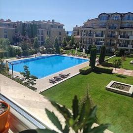 Apartments Atia Resort, hotel in Chernomorets