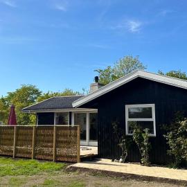 NyHus, Dragsmur, Mols โรงแรมในKnebel