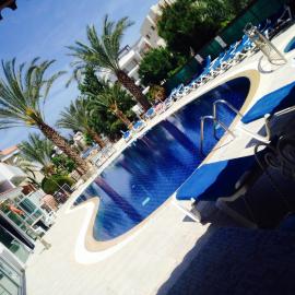 M. Moniatis Hotel, hotel a Limassol