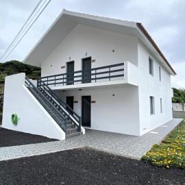 Apartamentos 4 estações, hotel a Faja Grande