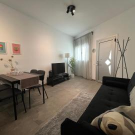 Cozy apartment well-located in Terrassa, Barcelona, hotel Terrassában