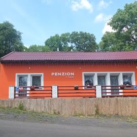 Penzion U Kapličky, viešbutis mieste Bochov