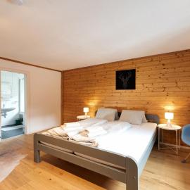 Chalet Stanzertal, hotel em Strengen