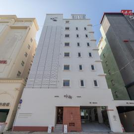 Anook Hotel Ilsan, Hotel in Goyang