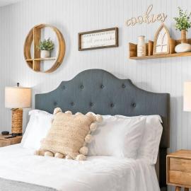 One-Of-A-Kind Smart, Cookie Themed Home For Up to 6, hotel in Clarksville