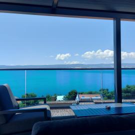 Luxury Apartments Jukić, готель у місті Локва-Рогозниця