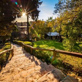 Peace Forest Jerusalem - Cabins & Caravans by City of David, hotell i Jerusalem