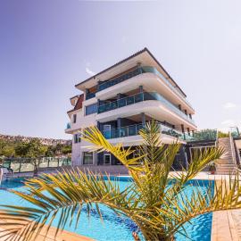 Villa Viktor, hotel di Topola