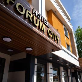 Hotel Forum City, hotel en Pazardzhik
