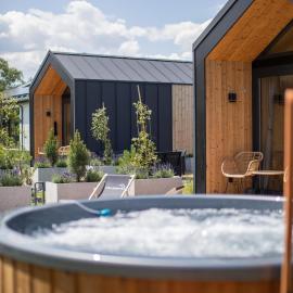 ChillZone-Hill Domki z balią, hotel sa Szalejów Górny