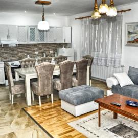 Zlatna Vila, hotel Magyarkanizsán