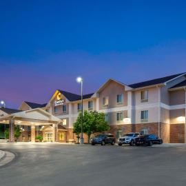 Comfort Inn & Suites Rapid City South - Mt Rushmore Gateway, hotel di Rapid City