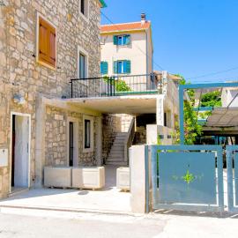 Apartment Centar, hotel i Postira